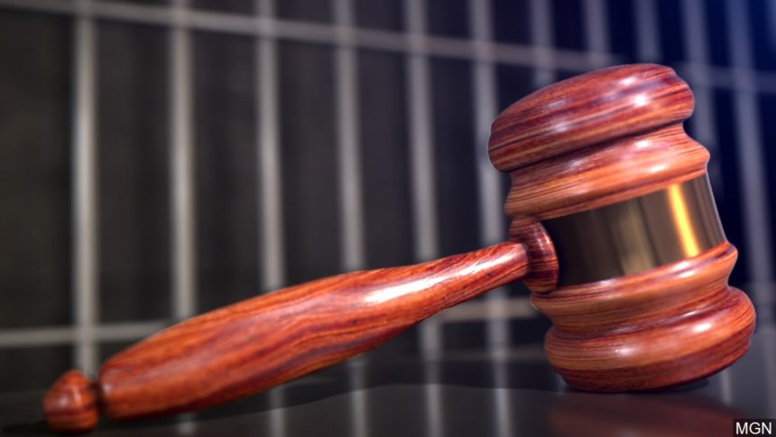 Gavel20jail20prison20graphic_1570059768791.jpg_39469541_ver1.0