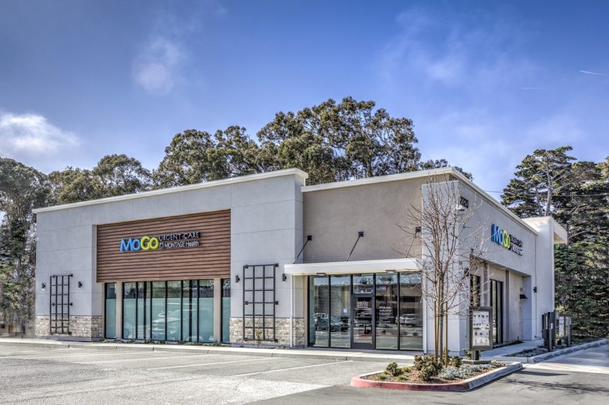 MoGo Monterey Outside small