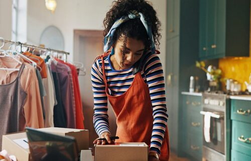 Small businesses are set to capture a record $118 billion this holiday season