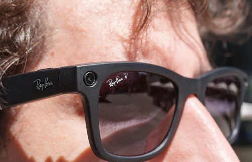 Meta smart glasses behind the wheel: Are they legal in your state