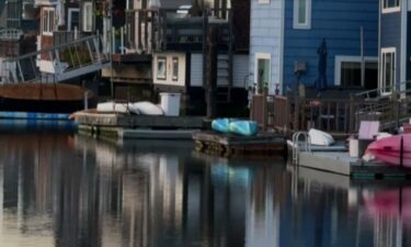 The record high tides seen around the Bay Area​ are causing quite a concern for many living on the water.